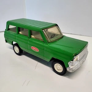 Vintage Tonka Jeep Wagoneer Pressed Steel 1960s RARE GREEN - Picture 1 of 12