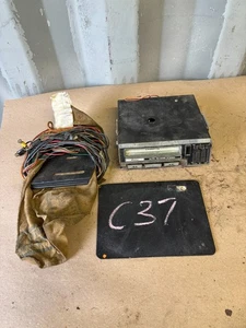 REPRODUCTOR DE CASETE RIVIERA CON SOPORTE DE MONTAJE ACCESORIO DE CAMIÓN DE COCHE DE COLECCIÓN - Imagen 1 de 17