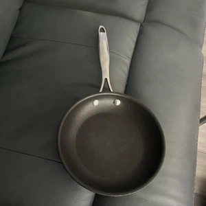 Zwilling J.A. Henckels Frying Pan Non-Stick Stainless Handle Induction 8 Inch - Picture 1 of 6