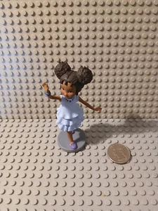 Disney Fancy Nancy PVC Kunststoff Figuren Kuchen Topper 4" - Bild 1 von 2