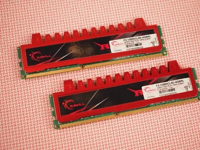 G.Skill F3-12800CL9D-4GBRL DDR3 1600 PC3-12800 2GB x2 4GB RAM - Image 1 of 4