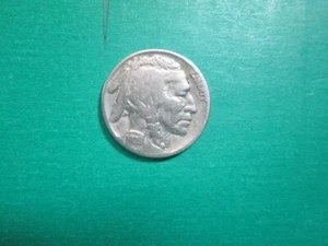 1935 Buffalo Nickel - Picture 1 of 2