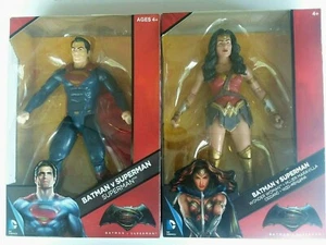 Batman vs Superman Action Figures - SUPERMAN & WONDER WOMAN Bundle - Picture 1 of 22