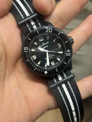 Swatch X Blancpain Scuba Fifty Fathoms Ocean of Storms. Foto 1 de 4