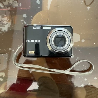 Fujifilm FinePix A Series AX200 12.2MP Digital Camera Black FOCUS ERROR READ DES - Image 1 of 4