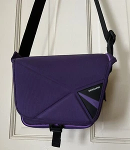 Estuche para cámara VANGUARD Bolso de hombro pampeano para DSLR básico Bolso de fotografía púrpura - Imagen 1 de 3