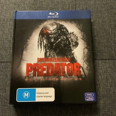 Predator Collectors Edition - RARE 2 disc Blu Ray + DVD  Exclusive Booket AS NEW - Image 1 of 2