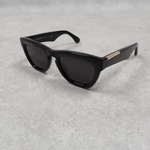 Burberry Arch Sun Glasses Black - Picture 1 of 5