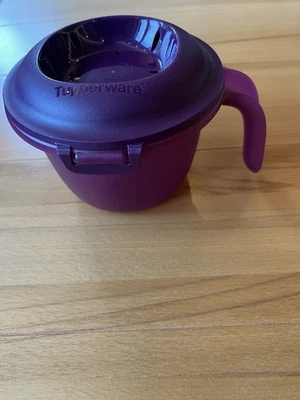 Tupperware Junior Reismeister 550 ml, Reiskocher für die Mikrowelle, Fb.lila NEU - Bild 1 von 4