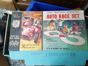 Juego de carreras automáticas de coche ranura a batería Ungar vintage con caja original para PIEZAS - Imagen 1 de 17
