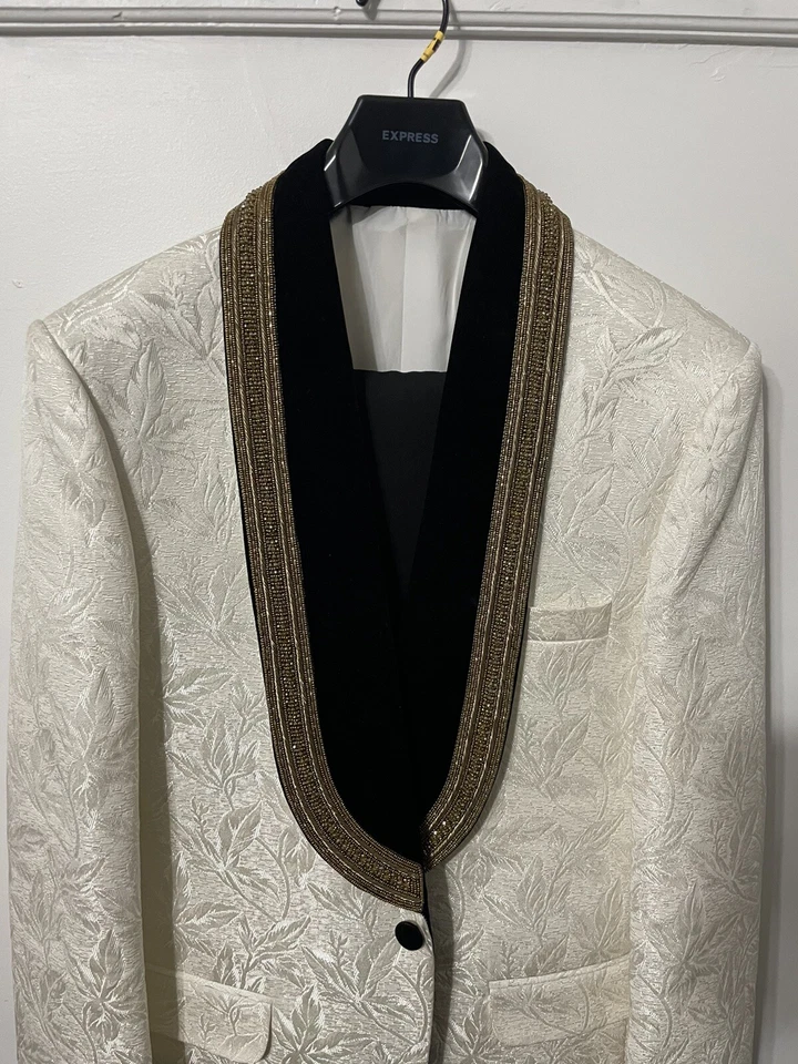 Chaqueta Blazer Hombre Bordada a Mano Slim Fit 42R Blanco/Negro Terciopelo/Dorado Foto 1 de 4