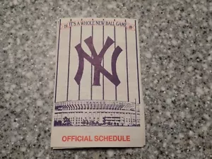 1989 New York Yankees Baseball Pocket Schedule Yankees - Picture 1 of 1