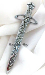 KILT PIN SCOTTISH & IRISH CELTIC CHROME FINISH KNOTWORK HIGHLAND SCOTTISH WEAR - Picture 1 of 3