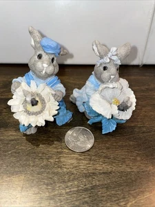 Lote de 2 lindas estatuillas de conejo Dept 56 - Imagen 1 de 6