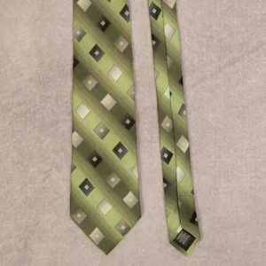 Vintage Hand Made Patterned Silk Tie Green Crazy Horse - Picture 1 of 5