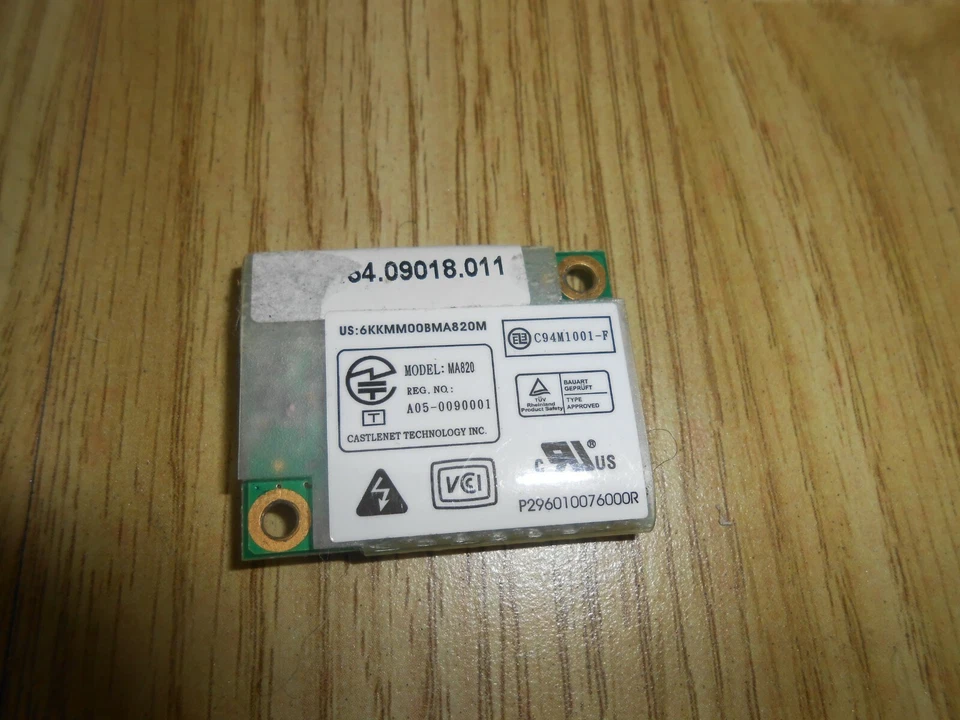 Fujitsu Amilo Laptop Modem Card Castlenet MA820 76G060820-00 3.3v P296010078000W - Image 1 of 2