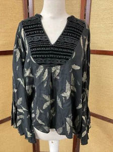Johnny Was Workshop Relaxed Sleeve V Neck Blouse Size Large - Picture 1 of 5