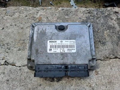 Centralina motore iniezione diesel Opel Astra G 1.7 CDTI Z17DTL 0281010859 LN - Immagine 1 di 3