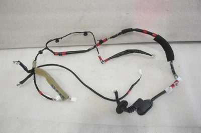 Arnés de cableado puerta trasera derecha Lexus RX450H RX350 2010 2011 2012 2013 2014 2015 Foto 1 de 4