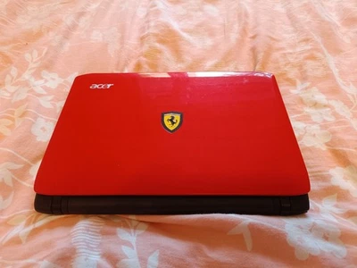 Acer Ferrari One 200 Rare Laptop 4GB RAM 320GB HDD With Charge - Collectible - Image 1 of 4