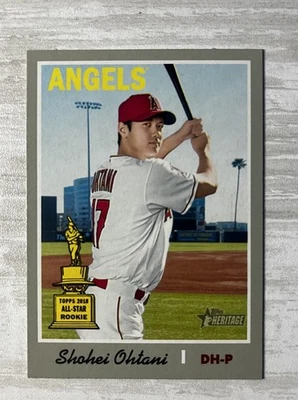 Camiseta deportiva blanca Topps Heritage 2019 - impresión corta Shohei Ohtani #430, postura de bateo Foto 1 de 2