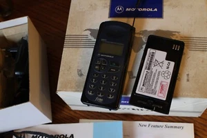 Motorola 6200 Full Set Vintage Mobile Cell Phone Works Box Manual Charger Case - Photo 1/15