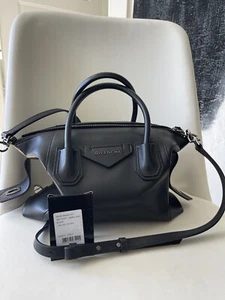 Givenchy Small Antigona Tote Bag - Picture 1 of 9
