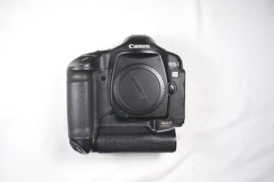 Cámara digital Canon EOS 1DS Mark II 16,7 MP SLR - Piezas o reparación (102) Foto 1 de 4