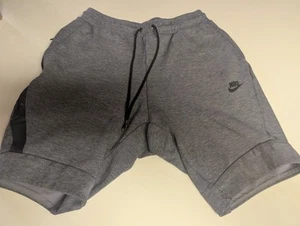 Nike Tech Fleece Short Men's Small Gray High Performance Sweat READ DESCRIPTION. - Picture 1 of 14