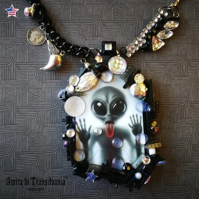 Alien Necklace Talisman Pendant Amulet Xeno Eye Fantasy Futuristic Jewelry Charm - Image 1 of 4