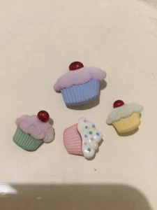 4 Cupcake Button Sewing Craft - Picture 1 of 3
