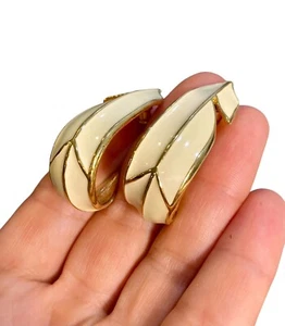 Vintage Trifari Gold Tone Metal Cream Color Enamel Earrings 1.75 Inch 17.39g - Picture 1 of 8