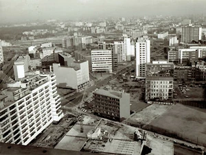 Foto de prensa 1969 vista aérea del tráfico de tranvías y edificios en Berlín Alemania - Imagen 1 de 2