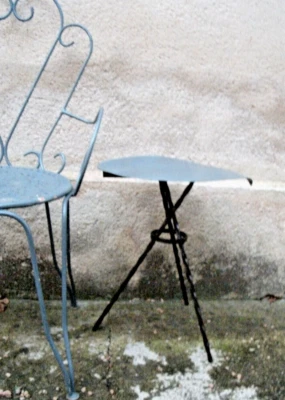 Table basse d'appoint en métal et fer forgé H. 49 cm  L.42 cm - Photo 1/4