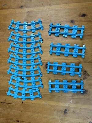 LEGO Train Track Tamaño Estrecho Rampa Curva Azul FRIENDS Montaña Rusa 25086 LOTE 10 Foto 1 de 3