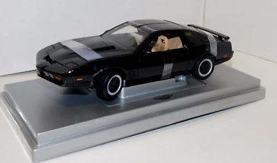 Knight Rider Kitt 1985 Hasselhoff Pontiac Trans-Am Ertl 33844 1/18 - Immagine 1 di 4