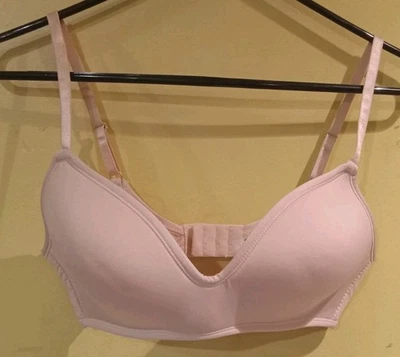 Jessica Simpson BRA 34C 浅米色 可调肩带 无钢丝 轻薄衬垫 — 第 1/4 张图片