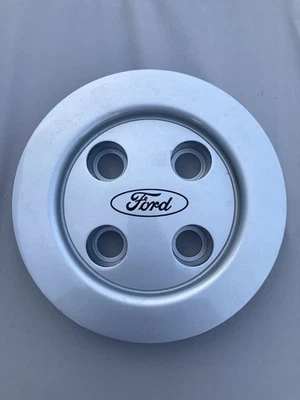 NUEVO COMO NUEVO FORD 1989-90 ESCORT 1990-94 TEMPO TAPACUBOS CENTRAL FO3C-1A097-AA Foto 1 de 3