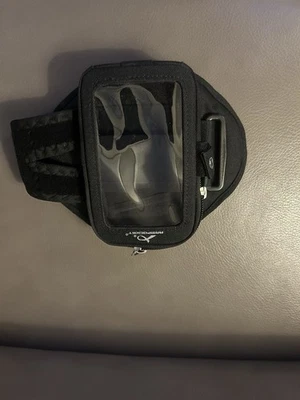 Auriculares de teléfono con bolsillo para corredores y soporte para brazo para tarjetas con correa ajustable Foto 1 de 4