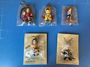 Bandai,Final Fantasy X-2,FF Swing,All 5 Key-Chain Figures Full Set - Picture 1 of 6
