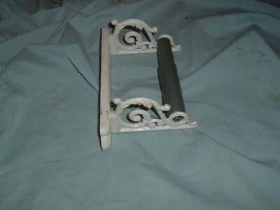 toilet paper holder Vintage Victorian Enameled Cast Iron Made in France - Image 1 of 4