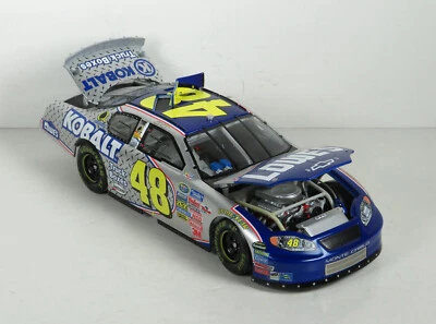 Camión de acción NASCAR Jimmie Johnson #48 Lowe's Kolbalt caja 2005 Monte Carlo 1:24 Foto 1 de 4