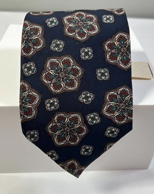 Corbata Christian Dior Monsieur Vintage Hecha en EE. UU. Azul Marino 100% Seda Italia Tejida Foto 1 de 4