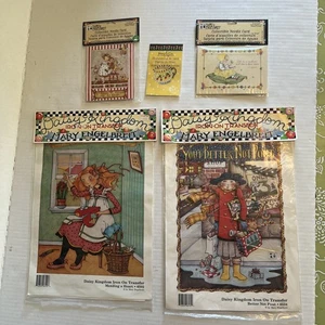 Mary Engelbreit Lot 2 Transfers 2 Needle Cards & Rhinestone Accents 1990-2002 - Picture 1 of 12