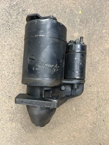 Bosch 0 001 311 123 starter. 2005 823 12 volt. Made in Germany - Picture 1 of 7