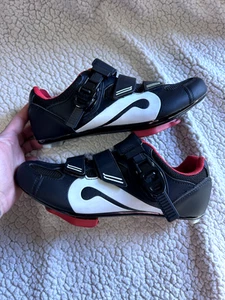 Peloton Bike Cycling Shoes - Black Cleats w Straps EU 39 - US Womens 8 Mens 6.5 - Picture 1 of 19