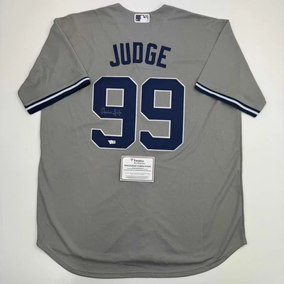 Autographed/Signed Aaron Judge New York Yankees Authentic Jersey Fanatics COA - Image 1 of 4