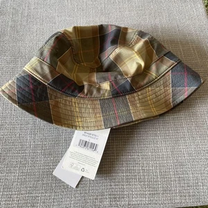 Barbour Tartan Check Bucket Hat L Size Brand new, unused With tag Men's - Picture 1 of 4