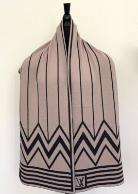 Nuevo Louis Vuitton Reversible Beige Gris KARAKOAM Cachemira Bufanda Envoltura Foto 1 de 4