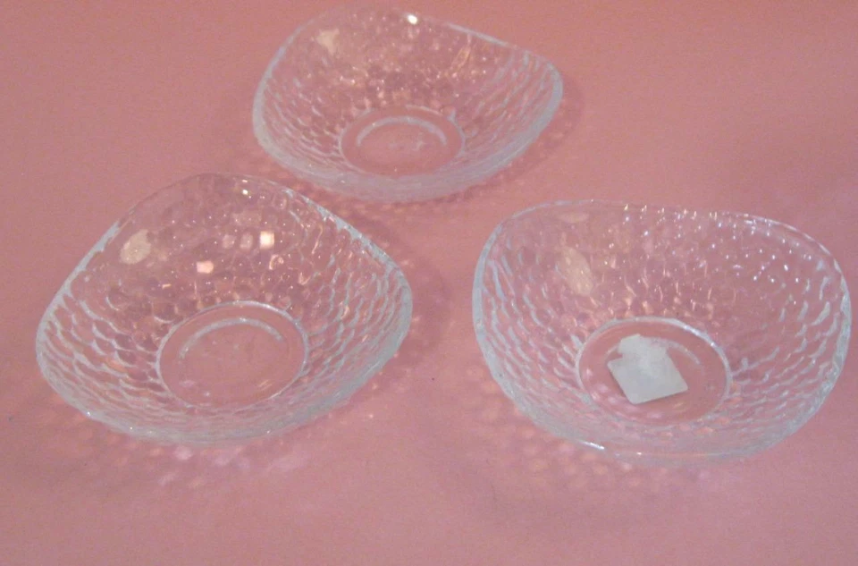 Partylite Clarity Tealight Trio Tealight o Mini-Ball Holders 3 piezas NUEVO, sin caja. Foto 1 de 1